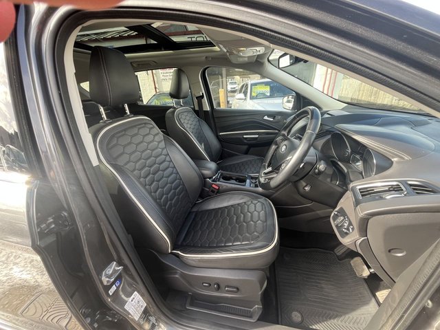 View our FORD KUGA