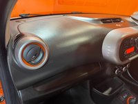 USED 2018 18 RENAULT TWINGO 0.9 TCe ENERGY Dynamique S Hatchback 5dr Petrol Manual Euro 6 (s/s) (90 ps) A/C. Alloys. DAB. Cruise.