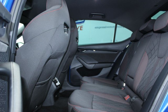 2021 SKODA OCTAVIA - Photo 9