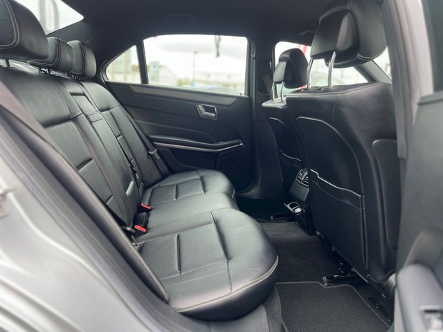 2016 Mercedes-Benz E-CLASS - Photo 5