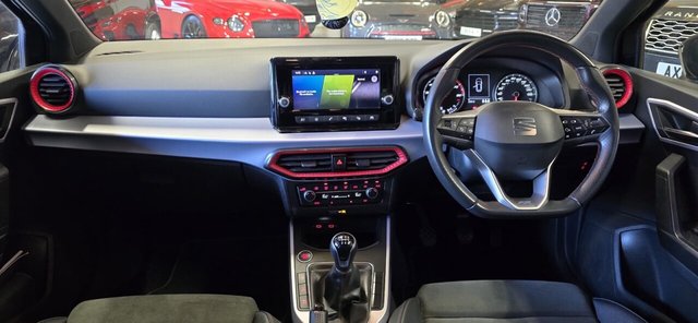 View our SEAT ARONA