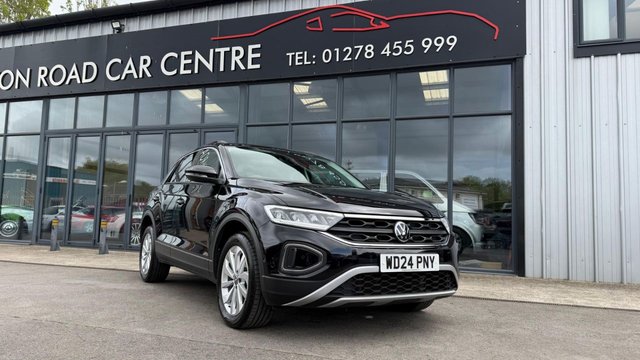 View our VOLKSWAGEN T-ROC