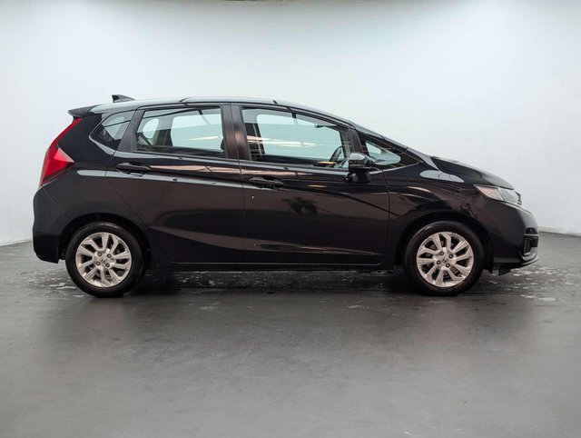 USED 2020 69 HONDA JAZZ 1.3 Jazz SE Navi i-VTec 5dr CLICK & COLLECT/ HOME DELIVERY