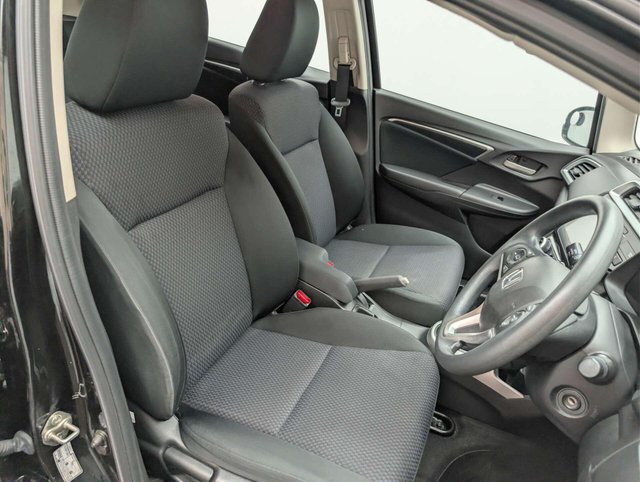 USED 2020 69 HONDA JAZZ 1.3 Jazz SE Navi i-VTec 5dr CLICK & COLLECT/ HOME DELIVERY