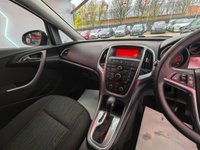 USED 2013 13 VAUXHALL ASTRA 1.6 16V Exclusiv Sports Tourer 5dr Petrol Auto Euro 5 (115 ps) 