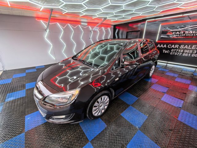 2013 VAUXHALL ASTRA - Photo 7