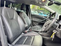 USED 2019 19 VAUXHALL ASTRA 1.4i Turbo GPF Elite Nav Hatchback 5dr Petrol Auto Euro 6 (s/s) (150 ps) LOW MILEAGE + SERVICE HISTORY +ELITE REFINEMENTS+NAVIGATION+ HTD LTHR SEATS+FULL LINK+PARKING SENSORS