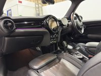 USED 2021 71 MINI Electric Hatch Cooper SE 32.6kWh Level 3 Hatchback 3dr Electric Auto (184 ps) 1own/PanRoof/HeadUpDis/Leather