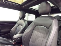 USED 2021 71 MINI Electric Hatch Cooper SE 32.6kWh Level 3 Hatchback 3dr Electric Auto (184 ps) 1own/PanRoof/HeadUpDis/Leather