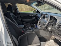 USED 2020 70 HYUNDAI KONA 1.0 T-GDi Play SUV 5dr Petrol Manual Euro 6 (s/s) (120 ps) LOW MILEAGE