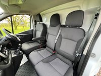 USED 2020 20 RENAULT TRAFIC 2.0 dCi ENERGY 30 Business+ Panel Van 5dr Diesel Manual LWB Standard Roof Euro 6 (s/s) (120 ps) # MEDIA PACK # NO VAT #
