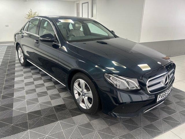 2016 Mercedes-Benz E-CLASS - Photo 4