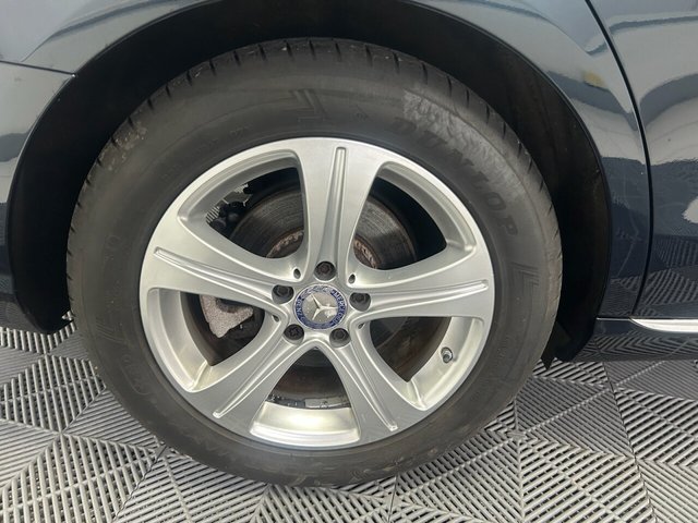 2016 Mercedes-Benz E-CLASS - Photo 12