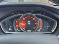 USED 2019 68 VOLVO V40 2.0 D2 R-Design Nav Plus Hatchback 5dr Diesel Manual Euro 6 (s/s) (120 ps) SAT NAV+ HEATED HALF LEATHER + CRUISE CONTROL + DAB + BLUETOOTH + CLIMATE CONTROL