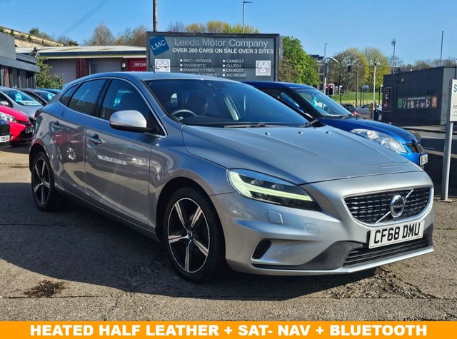 View our VOLVO V40