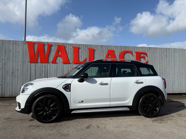View our MINI COUNTRYMAN