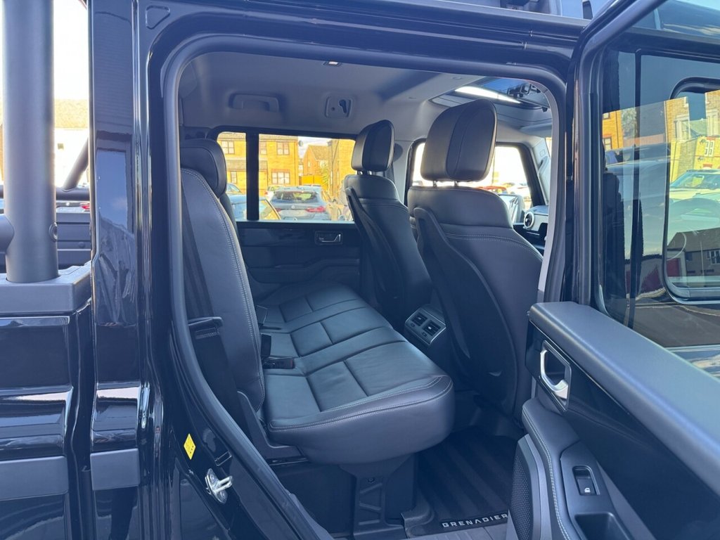 USED 2024 74 INEOS Grenadier Quartermaster 3.0P Fieldmaster Edition Pickup Double Cab 4dr Petrol Auto 4WD Euro 6 (s/s) (286 ps) Ceramic Coated