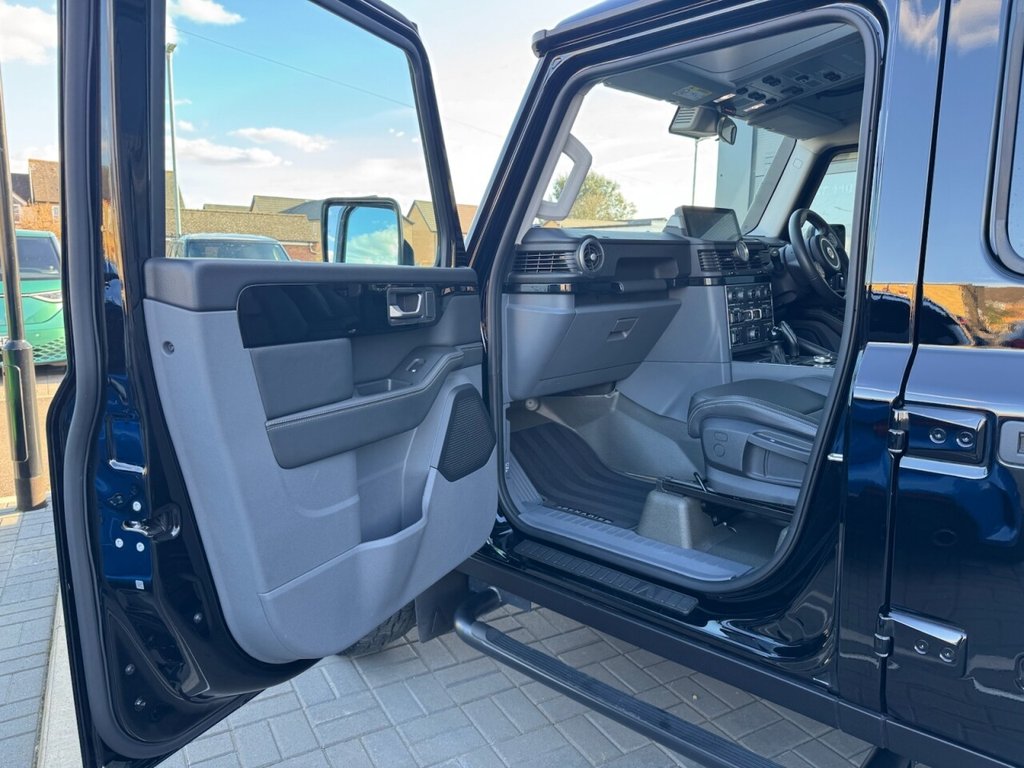 USED 2024 74 INEOS Grenadier Quartermaster 3.0P Fieldmaster Edition Pickup Double Cab 4dr Petrol Auto 4WD Euro 6 (s/s) (286 ps) Ceramic Coated