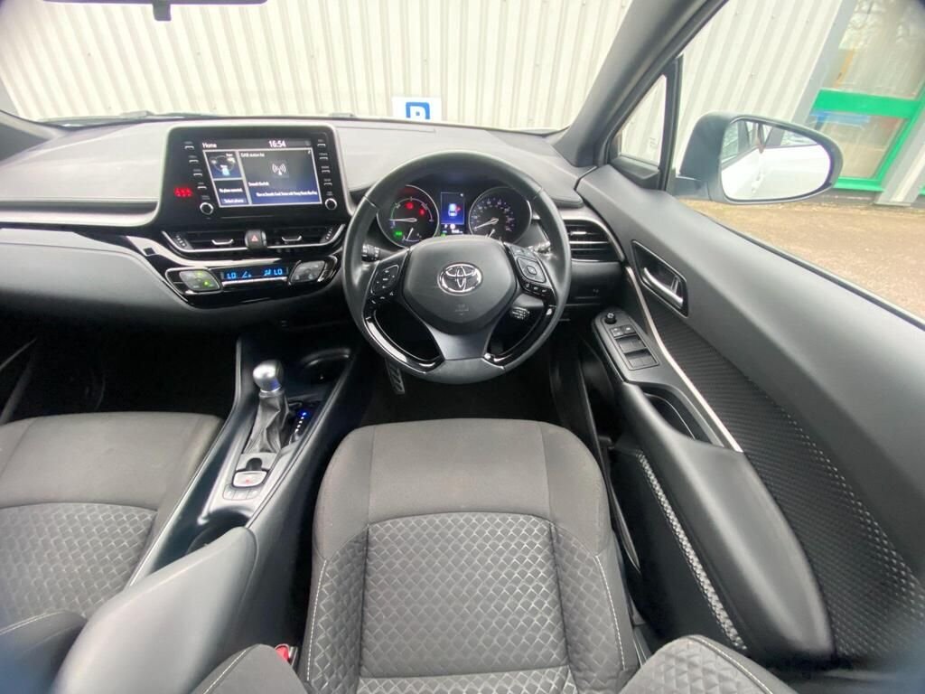 USED 2023 72 TOYOTA C-HR 1.8 VVT-h GPF Icon SUV 5dr Petrol Hybrid CVT Euro 6 (s/s) (122 ps) CARPLAY+CAMERA+ADAPTIVE CRUISE