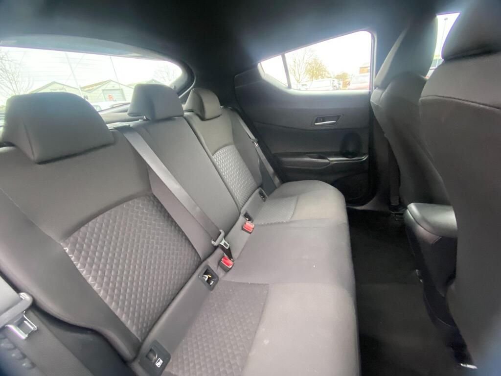 USED 2023 72 TOYOTA C-HR 1.8 VVT-h GPF Icon SUV 5dr Petrol Hybrid CVT Euro 6 (s/s) (122 ps) CARPLAY+CAMERA+ADAPTIVE CRUISE
