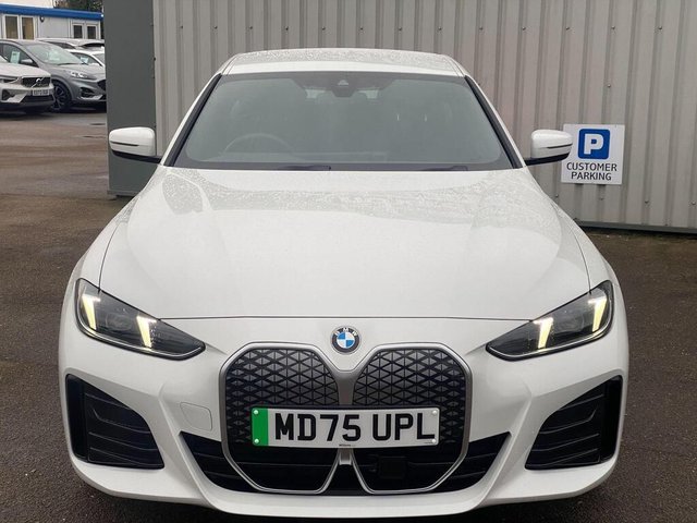 View our BMW I4