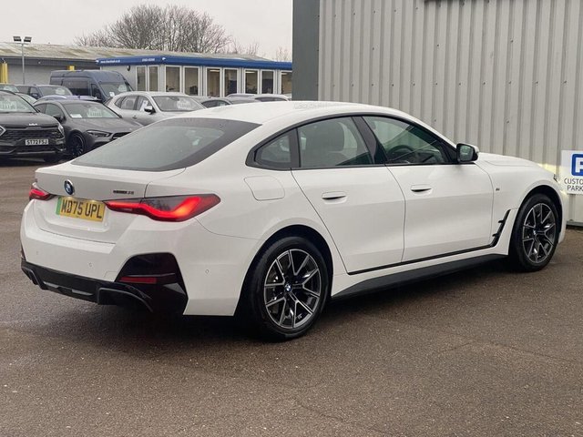 View our BMW I4