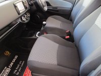 USED 2015 65 TOYOTA YARIS 1.33 Dual VVT-i Icon Hatchback 5dr Petrol Manual Euro 5 Euro 5 (99 ps) YES 17K ONLY , �&pound;35 ROAD TAX ,ONE OWNER ,4 MAIN DEALER SERVICE STAMPS ,3 KEYS ,SAT-NAV ,AIR-CON ,ALLOYS ,STUNNING EXAMPLE , 