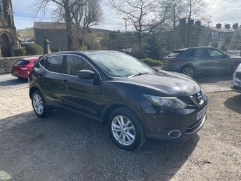 View our NISSAN QASHQAI