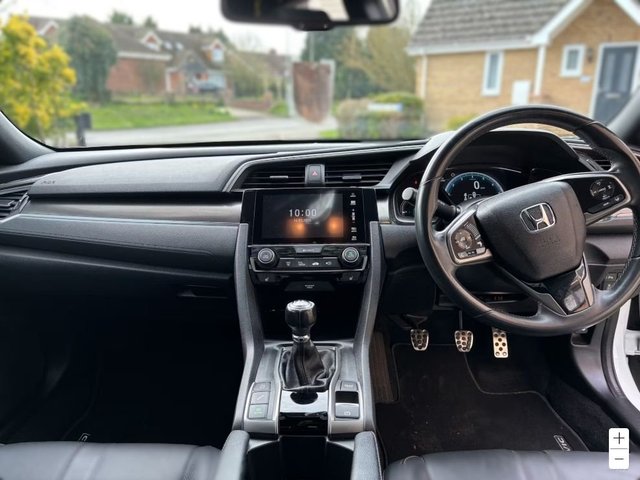 2017 HONDA CIVIC - Photo 9