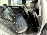 USED 2011 61 VOLKSWAGEN PASSAT 2.0 TDI BlueMotion Tech SE Estate 5dr Diesel DSG Euro 5 (s/s) (140 ps) 