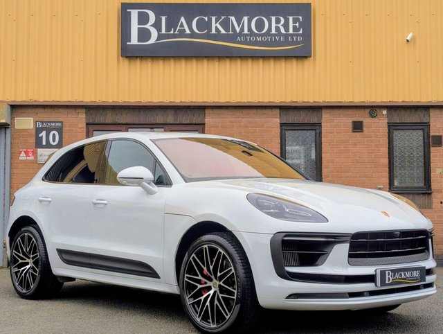 View our PORSCHE MACAN