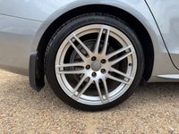 USED 2010 60 AUDI A4 AVANT 2.0 TDI S line Special Edition Estate 5dr Diesel Manual Euro 5 (s/s) (143 ps) *Fantastic Value*Excellent Service History*