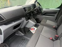 USED 2022 72 VAUXHALL Vivaro Electric 3100 75kWh Elite Panel Van 6dr Electric Auto L2 H1 (7.4kW Charger) (136 ps) RARE METALLIC GREY-LONG WHEELBASE