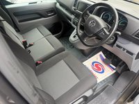 USED 2022 72 VAUXHALL Vivaro Electric 3100 75kWh Elite Panel Van 6dr Electric Auto L2 H1 (7.4kW Charger) (136 ps) RARE METALLIC GREY-LONG WHEELBASE