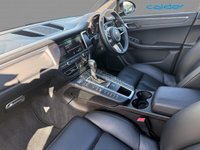 USED 2018 68 PORSCHE MACAN 2.0T SUV 5dr Petrol PDK 4WD Euro 6 (s/s) (245 ps) &pound;19K OF SPEC+FSH+STUNNING CAR