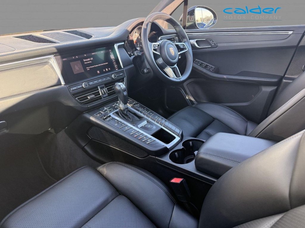 USED 2018 68 PORSCHE MACAN 2.0T SUV 5dr Petrol PDK 4WD Euro 6 (s/s) (245 ps) &pound;19K OF SPEC+FSH+STUNNING CAR