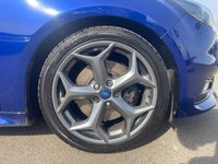 USED 2015 15 FORD FOCUS 2.0 TDCi ST-3 Hatchback 5dr Diesel Manual Euro 6 (s/s) (185 ps) 