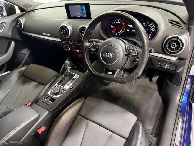 AUDI A3 2.0 TDI S line Sportback S Tronic quattro Euro 6 (s/s) 5dr - Photo 3