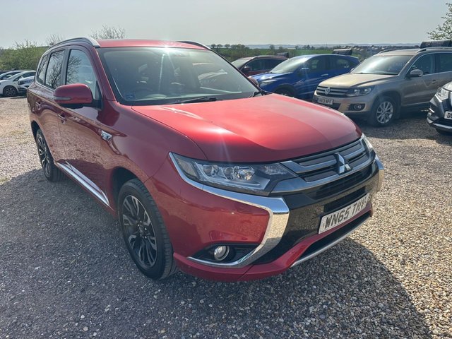 2015 OUTLANDER 2.0H 12KWH GX4H SUV 5DR PETROL PLUG IN HYBRID CVT 4WD EURO... photo