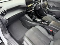 USED 2024 24 PEUGEOT E-2008 50kWh GT SUV 5dr Electric Auto (7kW Charger) (136 ps) 