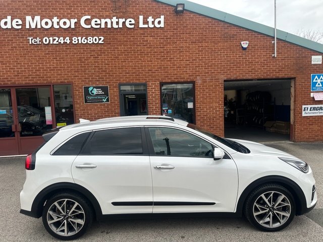 View our KIA NIRO
