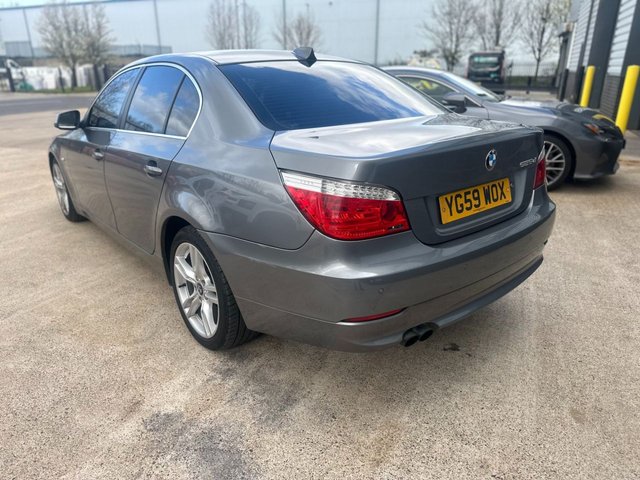 2009 BMW 5 SERIES - Photo 4