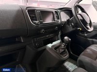 USED 2023 23 PEUGEOT EXPERT 1.5 BlueHDi 1000 Professional Premium + Standard MWB Euro 6  OVER 200 VANS ON ONE SITE