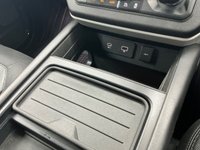 USED 2022 72 LAND ROVER DEFENDER 3.0 D300 MHEV X-Dynamic HSE Hard Top SUV 5dr Diesel Auto 4WD MWB Euro 6 (s/s) (300 ps) Finished In Santorini Black, This Defender Comes With Full Land Rover Service History, Rear Seat Conversion,  Blue Brake Callipers, 3D And Reverse Camera, 12 Months MOT, 3 Months Warranty, Finance And Extended Warranty Available.