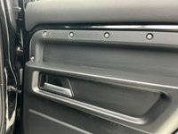 USED 2022 72 LAND ROVER DEFENDER 3.0 D300 MHEV X-Dynamic HSE Hard Top SUV 5dr Diesel Auto 4WD MWB Euro 6 (s/s) (300 ps) Finished In Santorini Black, This Defender Comes With Full Land Rover Service History, Rear Seat Conversion,  Blue Brake Callipers, 3D And Reverse Camera, 12 Months MOT, 3 Months Warranty, Finance And Extended Warranty Available.
