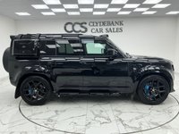 USED 2022 72 LAND ROVER DEFENDER 3.0 D300 MHEV X-Dynamic HSE Hard Top SUV 5dr Diesel Auto 4WD MWB Euro 6 (s/s) (300 ps) Finished In Santorini Black, This Defender Comes With Full Land Rover Service History, Rear Seat Conversion,  Blue Brake Callipers, 3D And Reverse Camera, 12 Months MOT, 3 Months Warranty, Finance And Extended Warranty Available.
