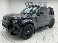 USED 2022 72 LAND ROVER DEFENDER 3.0 D300 MHEV X-Dynamic HSE Hard Top SUV 5dr Diesel Auto 4WD MWB Euro 6 (s/s) (300 ps) Finished In Santorini Black, This Defender Comes With Full Land Rover Service History, Rear Seat Conversion,  Blue Brake Callipers, 3D And Reverse Camera, 12 Months MOT, 3 Months Warranty, Finance And Extended Warranty Available.