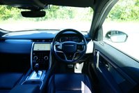 USED 2021 21 LAND ROVER DISCOVERY SPORT 2.0 D165 MHEV R-Dynamic S Plus SUV 5dr Diesel Auto 4WD Euro 6 (s/s) (163 ps) FUJI WHITE PAINTWORK + SURROUND CAMERA + APPLE CARPLAY