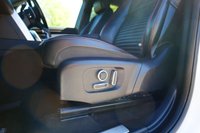 USED 2021 21 LAND ROVER DISCOVERY SPORT 2.0 D165 MHEV R-Dynamic S Plus SUV 5dr Diesel Auto 4WD Euro 6 (s/s) (163 ps) FUJI WHITE PAINTWORK + SURROUND CAMERA + APPLE CARPLAY
