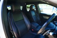 USED 2021 21 LAND ROVER DISCOVERY SPORT 2.0 D165 MHEV R-Dynamic S Plus SUV 5dr Diesel Auto 4WD Euro 6 (s/s) (163 ps) FUJI WHITE PAINTWORK + SURROUND CAMERA + APPLE CARPLAY